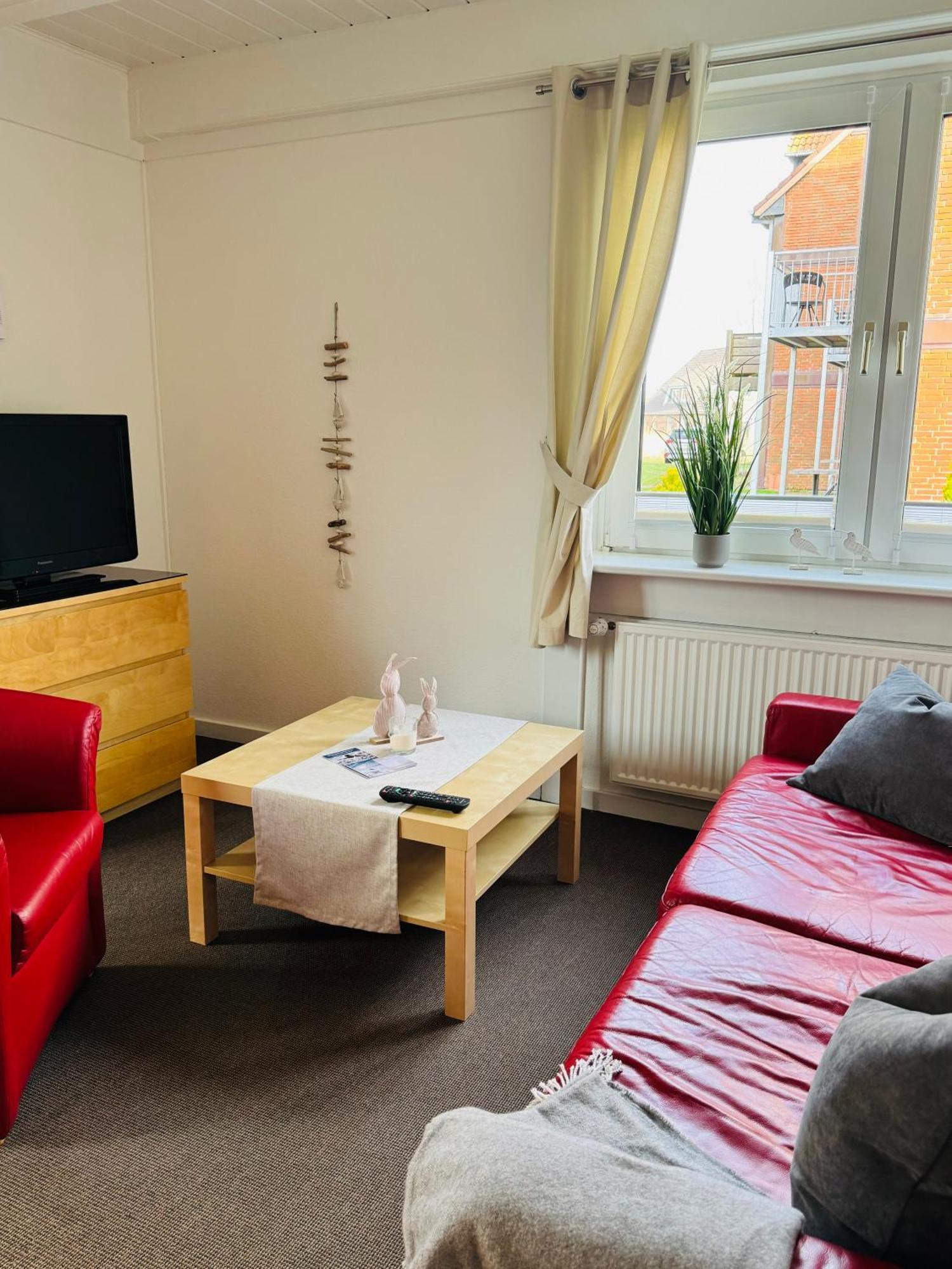 Ferienwohnung Kleine Ella Pellworm Exterior foto