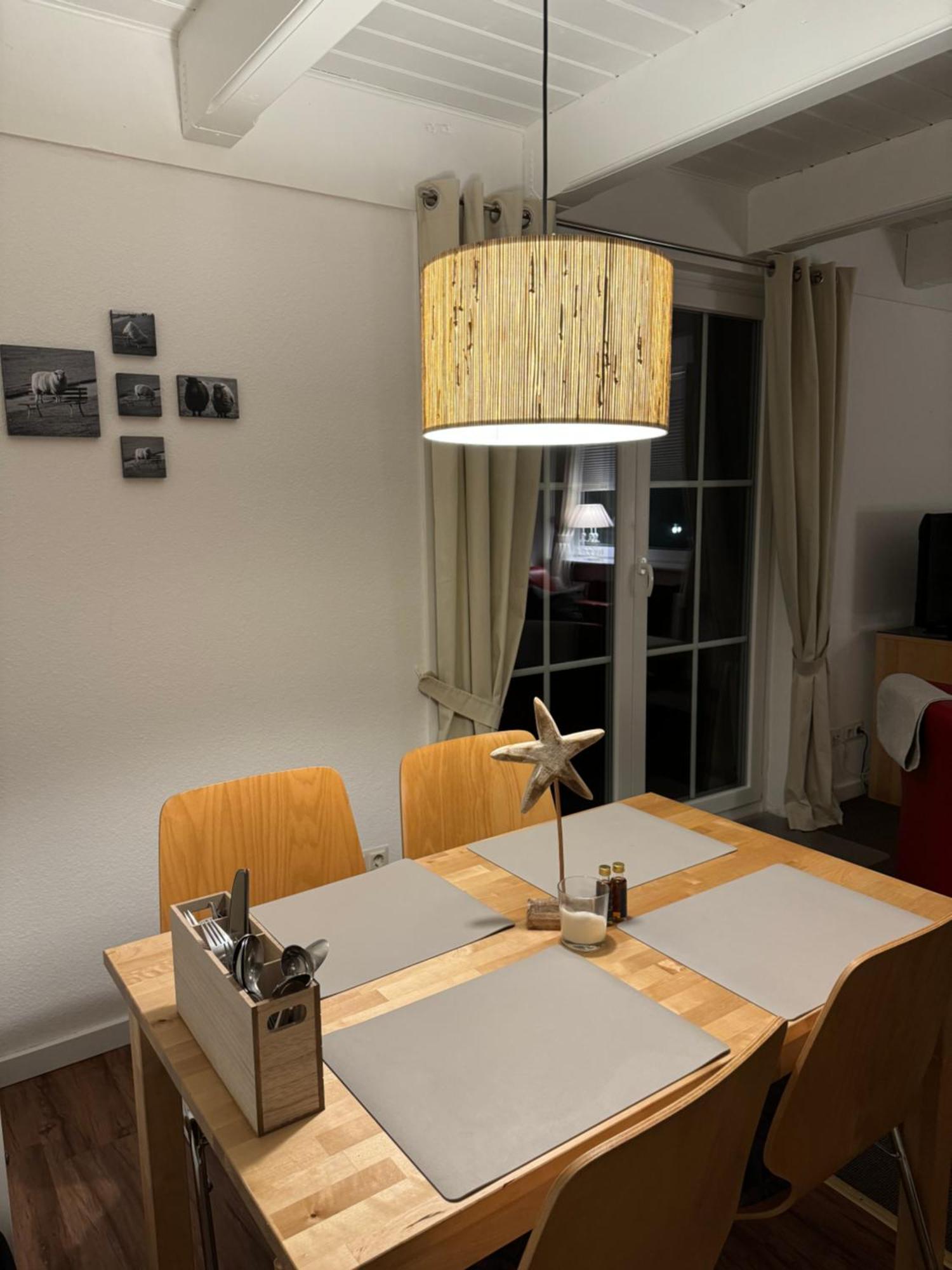 Ferienwohnung Kleine Ella Pellworm Exterior foto